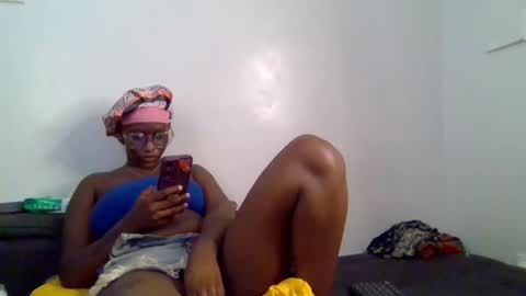 Snapshot of cutie_pumpkin_ chatting on 03.14.26 CUTIE online show from 03.14.26