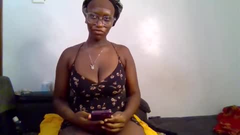 Snapshot of cutie_pumpkin_ chatting on 03.16.26 CUTIE online show from 03.16.26