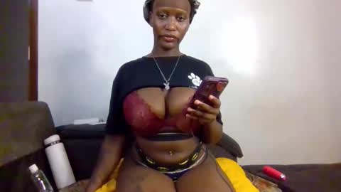 Snapshot of cutie_pumpkin_ chatting on 03.22.26 CUTIE online show from 03.22.26