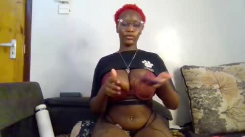 Snapshot of cutie_pumpkin_ chatting on 04.02.26 CUTIE online show from 04.02.26