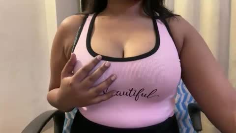 Snapshot of cutie_ruhi chatting on 04.26.26 Ruhii online show from 04.26.26