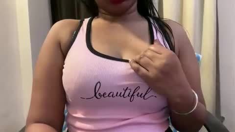 Snapshot of cutie_ruhi chatting on 04.27.26 Ruhii online show from 04.27.26