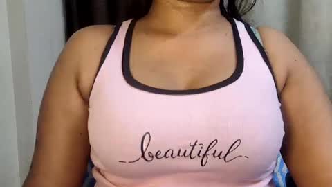 Snapshot of cutie_ruhi chatting on 04.28.26 Ruhii online show from 04.28.26