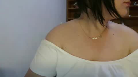 Snapshot of cutieammy chatting on 05.11.26 Ami online show from 05.11.26