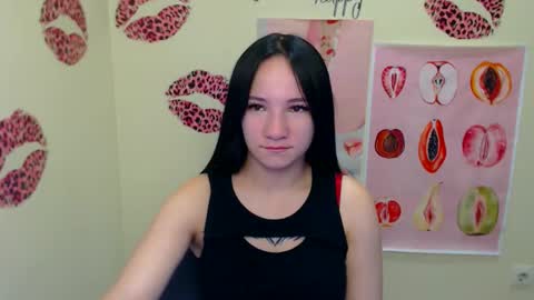 Snapshot of cutielady_ chatting on 09.24.25 Emma online show from 09.24.25