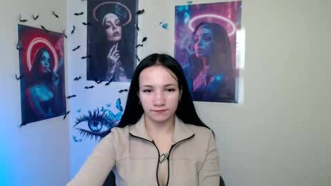 Snapshot of cutielady_ chatting on 10.23.25 Emma online show from 10.23.25