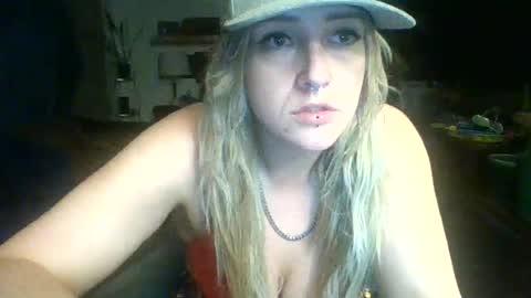 Snapshot of cutiiekaylss chatting on 06.30.26 cutiiekaylss online show from 06.30.26