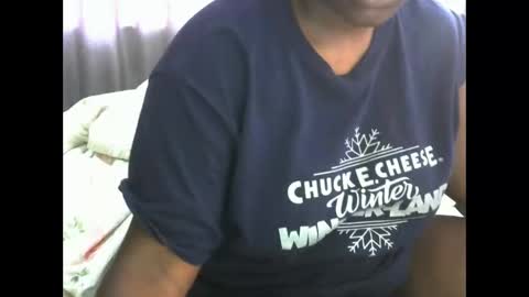 Snapshot of cuttie_baby chatting on 11.29.25 cuttie_baby online show from 11.29.25