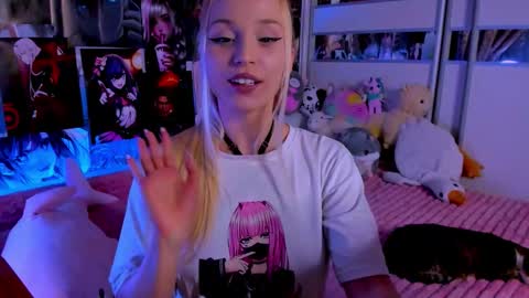 Nora online show from 03.11.26