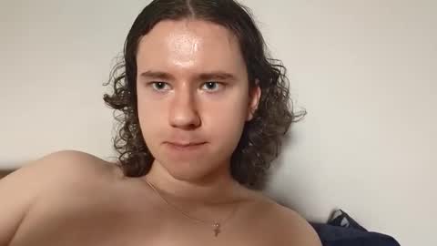 Snapshot of cvpriano chatting on 10.28.25 Nylonslave online show from 10.28.25