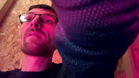 cworld9709321 online show from 10.26.25