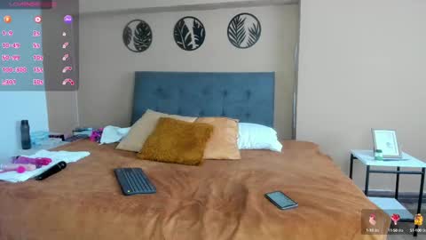 Snapshot of cyan_black chatting on 01.15.25 Cyan online show from 01.15.25