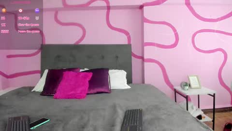 Snapshot of cyan_black chatting on 01.26.25 Cyan online show from 01.26.25