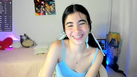 Snapshot of cyber_lizz chatting on 12.17.24 Liz online show from 12.17.24