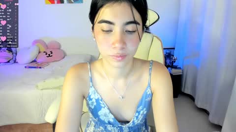 Snapshot of cyber_lizz chatting on 01.26.25 Liz online show from 01.26.25