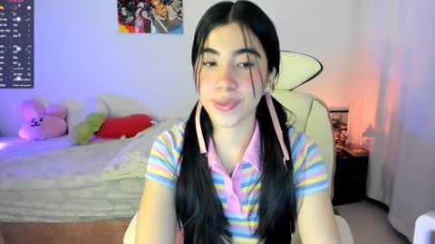 Snapshot of cyber_lizz chatting on 02.22.25 Liz online show from 02.22.25