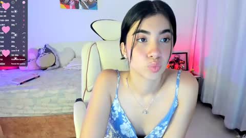 Snapshot of cyber_lizz chatting on 03.12.25 Liz online show from 03.12.25