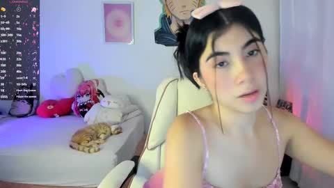 Snapshot of cyber_lizz chatting on 09.25.25 Liz online show from 09.25.25