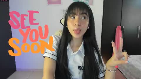 Snapshot of cyber_lizz chatting on 06.11.26 Liz online show from 06.11.26