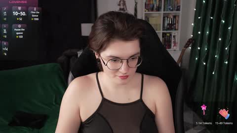 Snapshot of cybersamuraii chatting on 01.03.25 Helen Blossom online show from 01.03.25