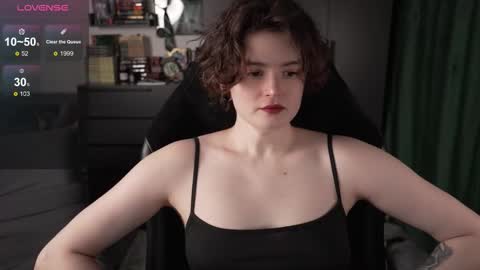 Helen Blossom online show from 03.19.26