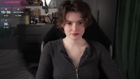 Helen Blossom online show from 04.01.26