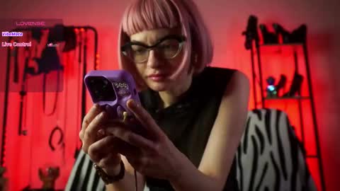 Snapshot of cyberxgoddess_ chatting on 02.03.26 Lily Goddess online show from 02.03.26