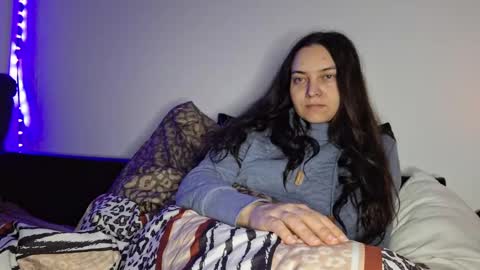 Cyndee Winter online show from 12.22.24