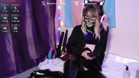 Snapshot of cypherlovelace chatting on 10.05.25 cypherlovelace online show from 10.05.25