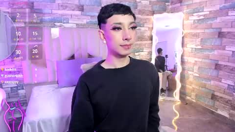 Snapshot of cyrus_tay chatting on 06.18.26 cyrus_tay online show from 06.18.26