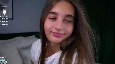 Isabella online show from 10.23.25