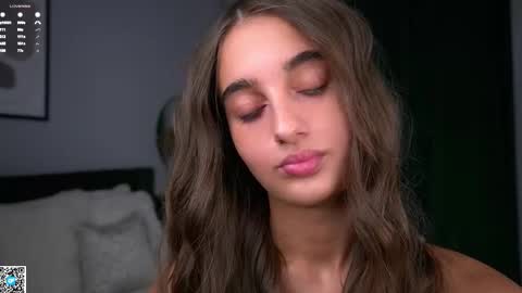 Isabella online show from 11.11.25