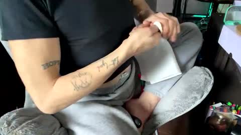 Snapshot of d3luluxx chatting on 11.15.25 d3luluxx online show from 11.15.25