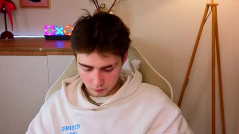 Diss online show from 02.04.26