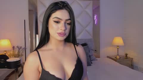 Kim online show from 02.04.25