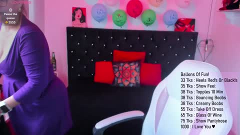 Snapshot of d_martii chatting on 02.03.25 Mia online show from 02.03.25
