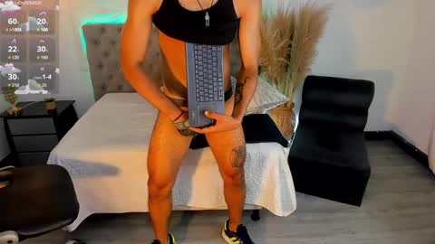 Mauricio online show from 01.23.25