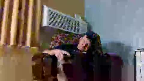 Snapshot of dad2uall chatting on 10.08.25 dad2uall online show from 10.08.25