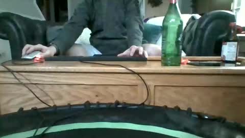 Snapshot of dadddyslilslxtxx chatting on 11.14.25 cumslutangel online show from 11.14.25