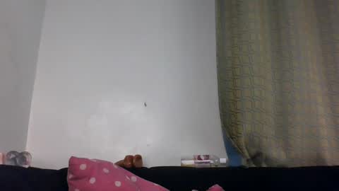 Snapshot of daddies_toy_1 chatting on 06.18.26 Eva online show from 06.18.26