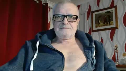 Snapshot of daddiescockforyou chatting on 04.22.26 Brian ... online show from 04.22.26
