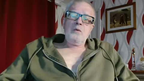 Snapshot of daddiescockforyou chatting on 04.29.26 Brian ... online show from 04.29.26