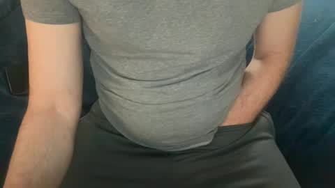 Snapshot of daddnextdoor chatting on 04.28.26 daddnextdoor online show from 04.28.26