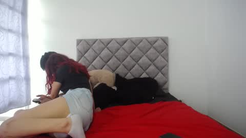 Snapshot of daddy_baby_horny chatting on 02.26.25 Antonella online show from 02.26.25