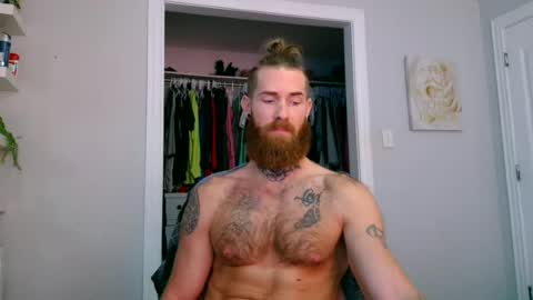 Snapshot of daddyafterdark1 chatting on 05.20.26 daddyafterdark1 online show from 05.20.26