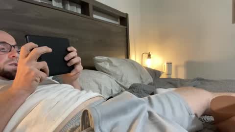 Snapshot of daddycock211987 chatting on 01.29.25 DaddyCock211987 online show from 01.29.25