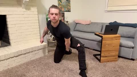 Snapshot of daddydaydrinkz chatting on 12.30.24 DaddydayDrinkz online show from 12.30.24