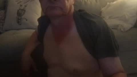 Snapshot of daddymike92883_1 chatting on 02.11.25 daddymike92883_1 online show from 02.11.25