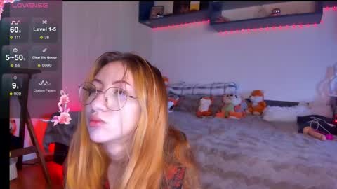 daddyslittleslutfox online show from 12.16.25