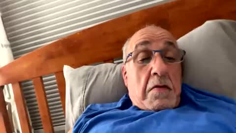 Snapshot of daddyweis chatting on 10.25.25 daddyweis online show from 10.25.25